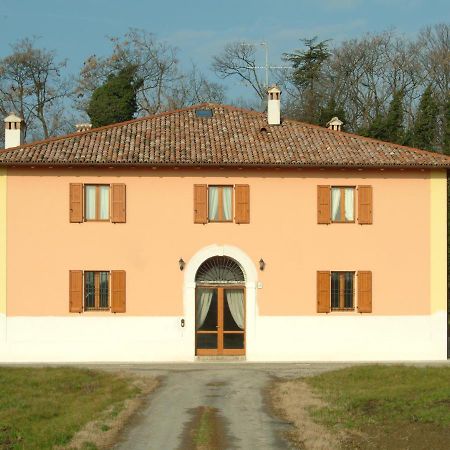 Al Podere Santa Cristina คาสเตล มักจิโอเร ห้อง รูปภาพ